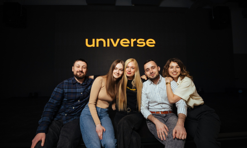 Робота, вакансії в Universe